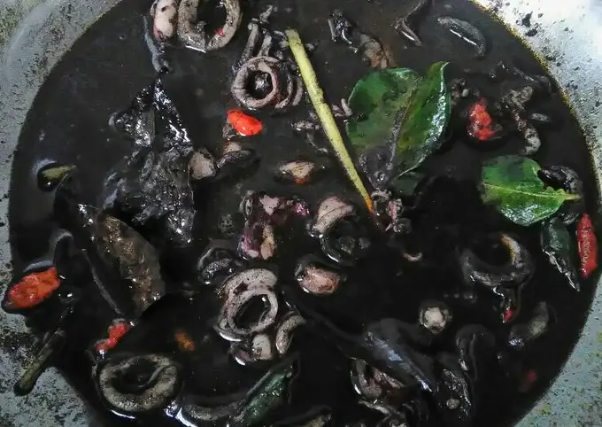 Cumi hitam bumbu ulek